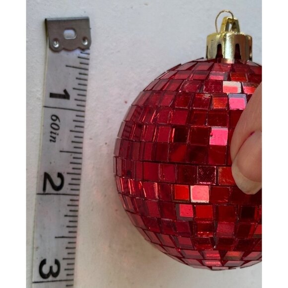 Star of Wonder Brand Set of 6 Metallic Red Sequin Ornaments w/Gold Top (READ) - Picture 8 of 11
